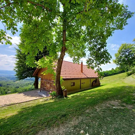 Oldhouse Knezovo Ferienhaus *